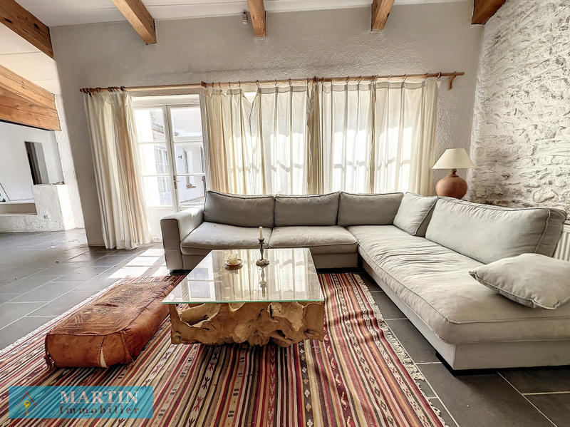 Mas - 191 m² - 6 pièces