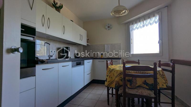 Appartement - 102 m² - 4 pièces