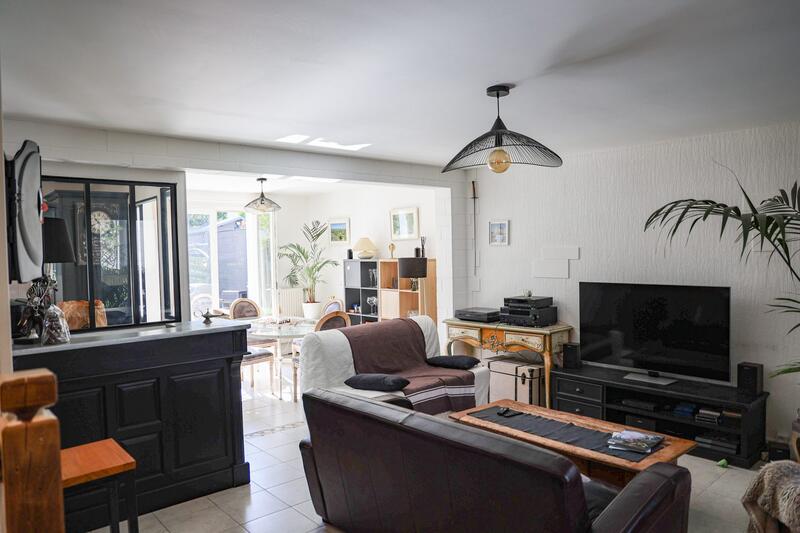 Maison - 102 m² - 6 pièces