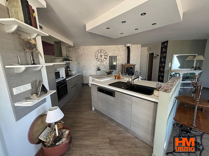 Maison - 150 m² - 6 pièces