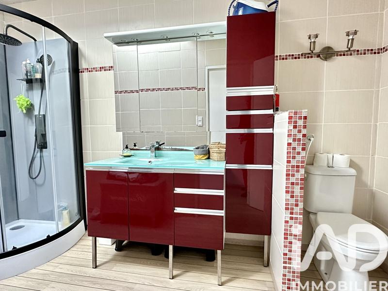 Maison - 139 m² - 6 pièces