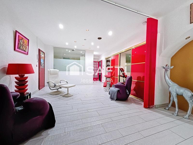 Appartement - 119 m² - 6 pièces