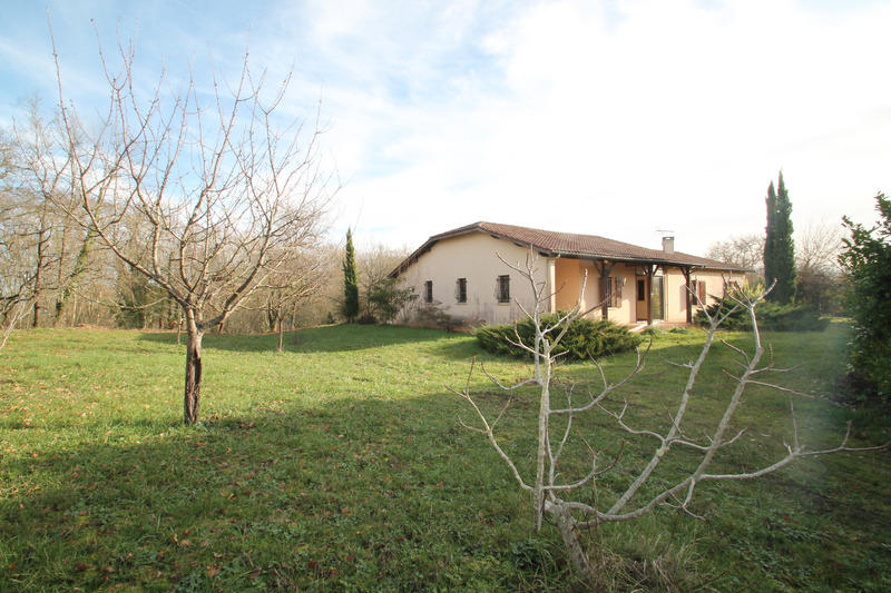 Maison - 140 m² - 4 pièces