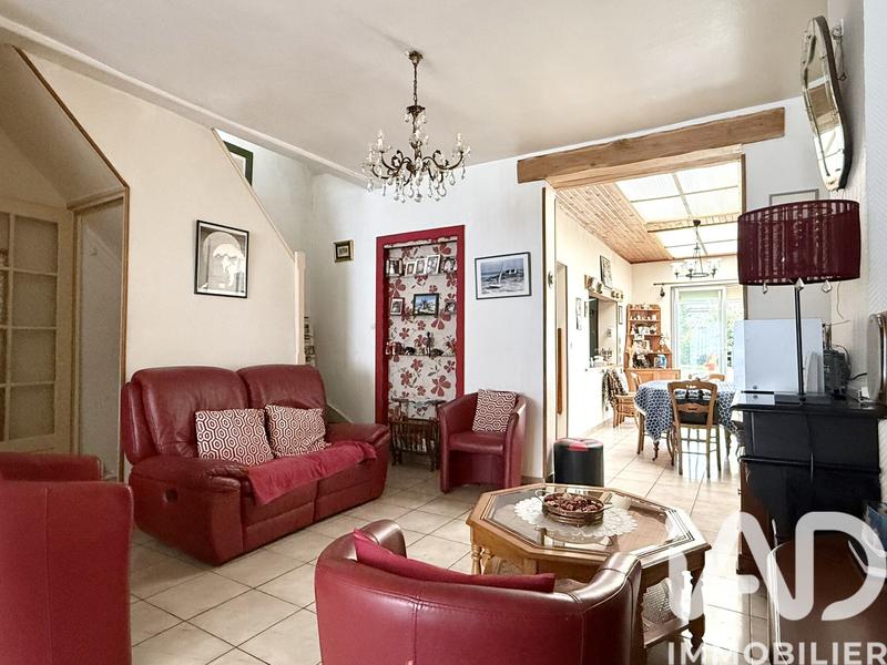 Maison - 111 m² - 5 pièces