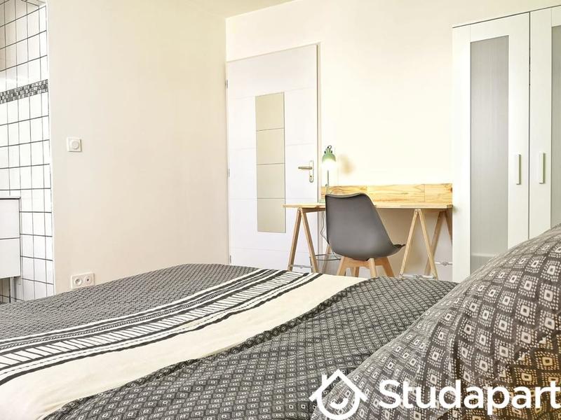 Chambre - 9 m² - 1 pièce