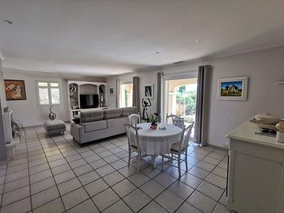 Maison - 106 m² - 4 pièces
