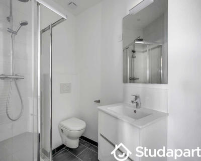 Chambre - 52 m² - 1 pièce