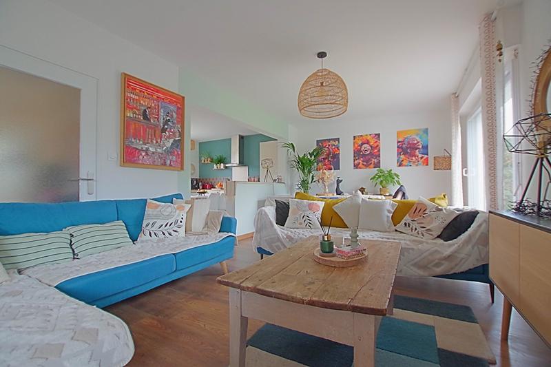 Maison traditionnelle - 122 m² - 5 pièces