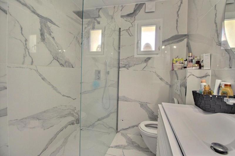 Maison - 140 m² - 7 pièces