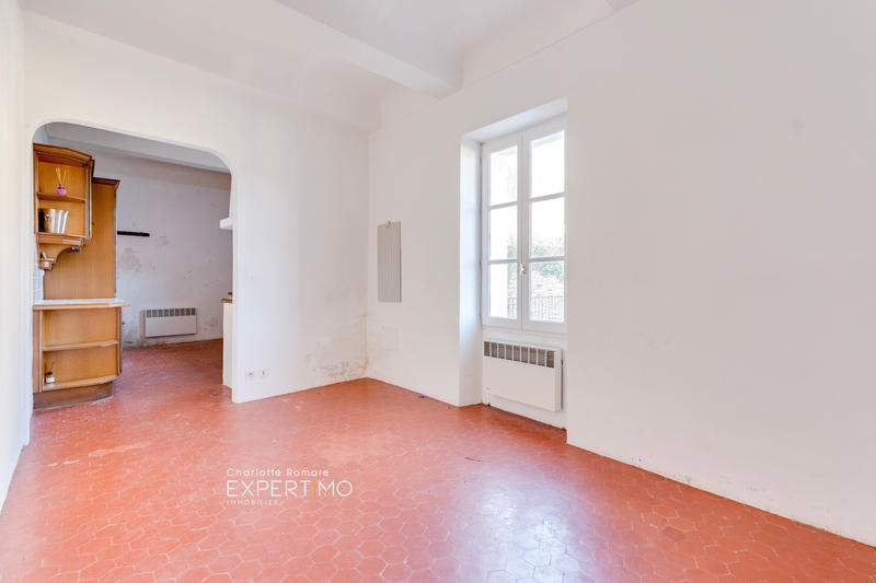 Maison de village - 257 m² - 10 pièces