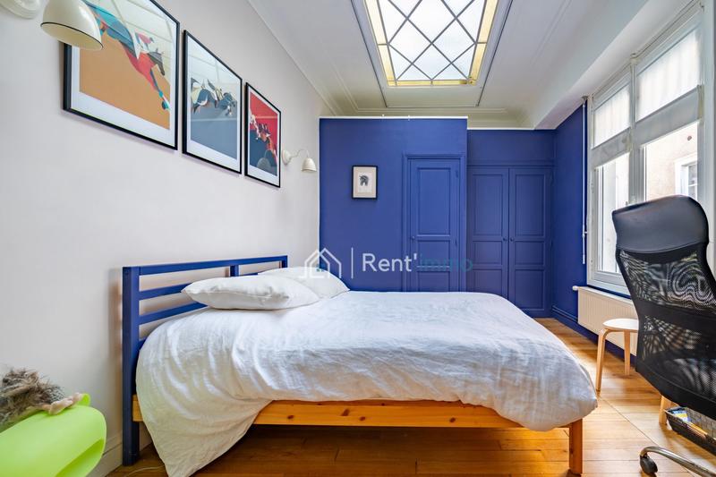 Appartement - 225 m² - 7 pièces