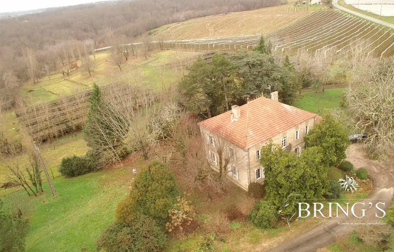 Maison ancienne - 283 m² - 8 pièces