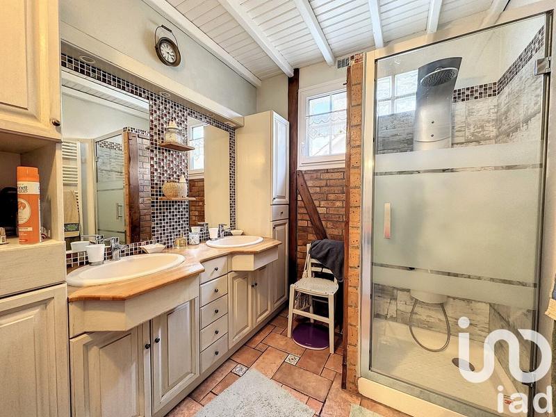 Maison - 92 m² - 5 pièces