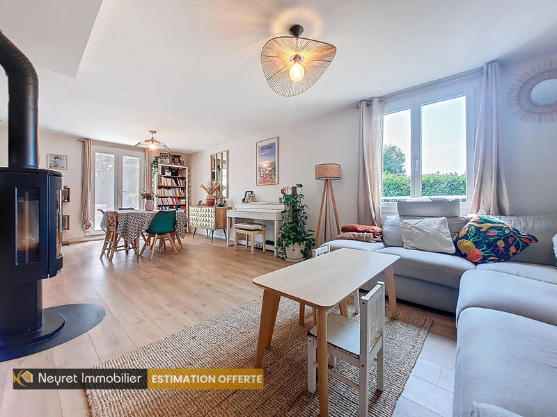 Maison - 120 m² - 6 pièces