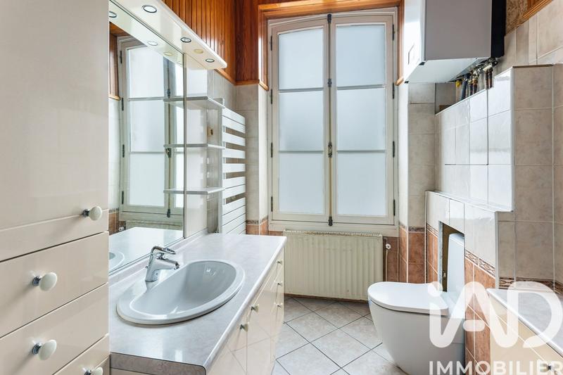 Appartement - 80 m² - 3 pièces