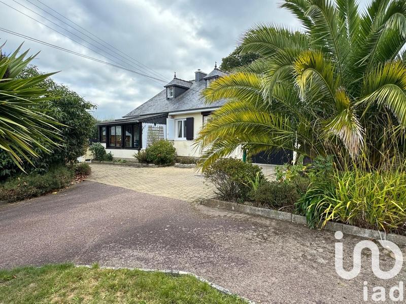 Maison - 98 m² - 5 pièces