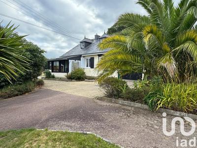 Maison - 98 m² - 5 pièces