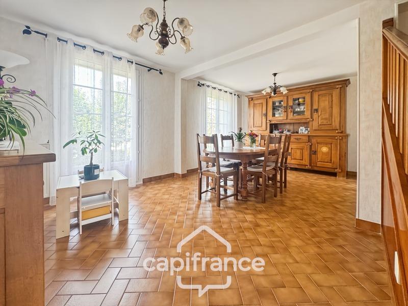 Maison - 106 m² - 5 pièces