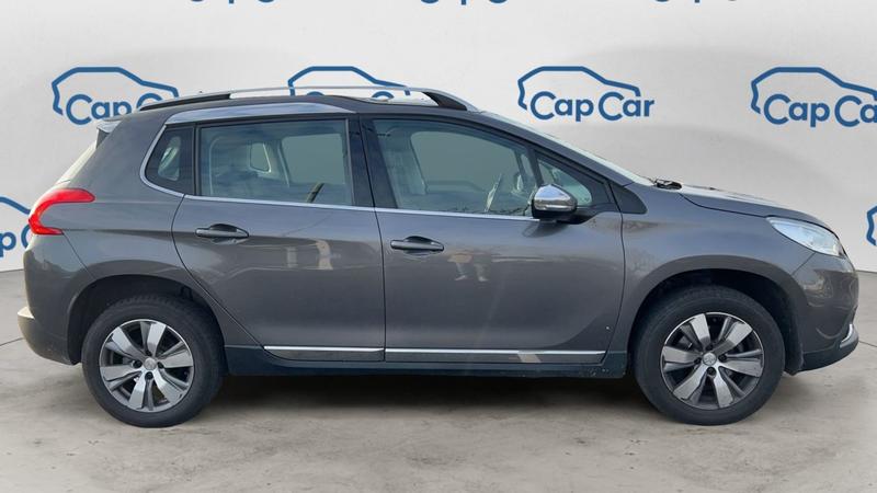 Peugeot 2008 1.2 PureTech 110 Allure