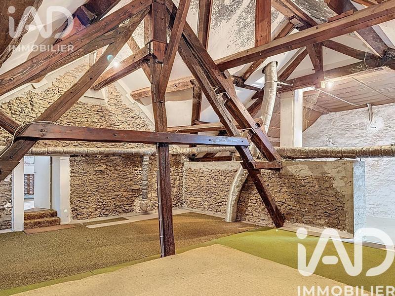 Maison - 99 m² - 5 pièces