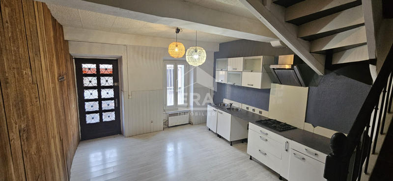 Maison - 75 m² - 5 pièces