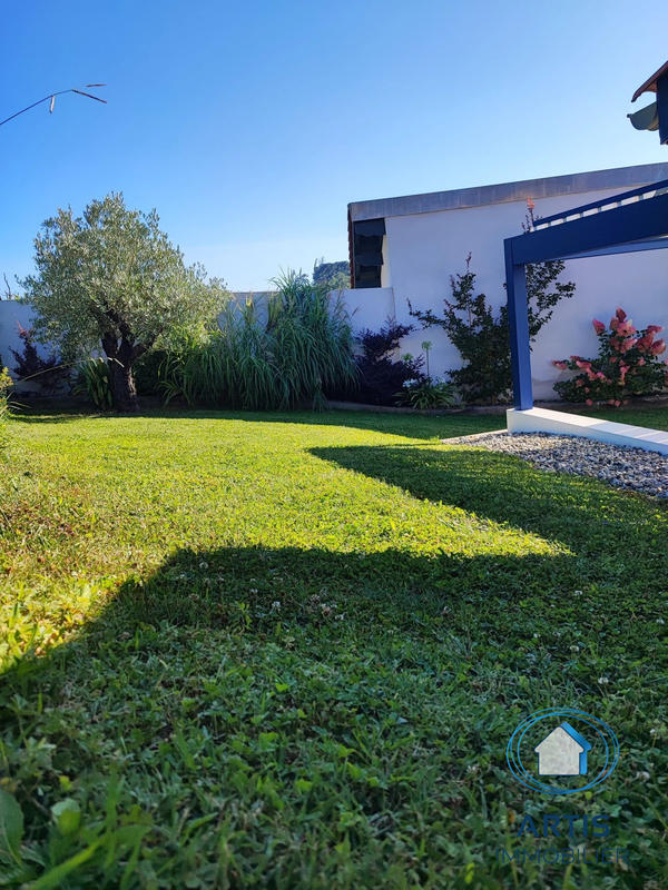 Maison - 140 m² - 4 pièces