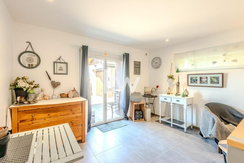 Maison - 262 m² - 8 pièces