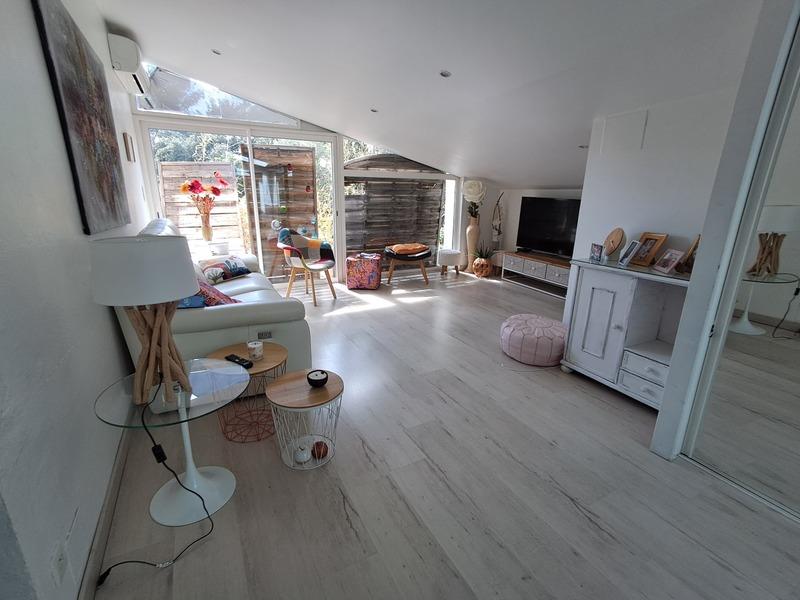 Maison - 191 m² - 7 pièces