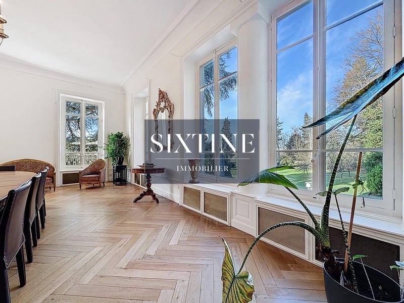 Manoir - 330 m² - 12 pièces