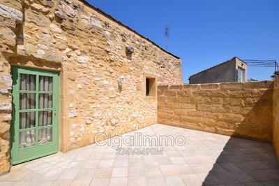 Maison en pierre - 161 m² - 6 pièces