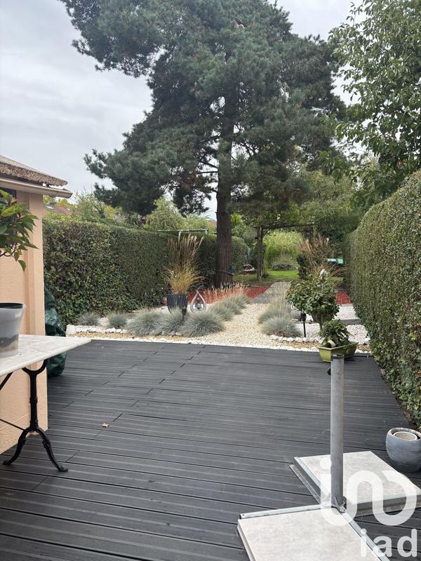 Maison - 90 m² - 5 pièces