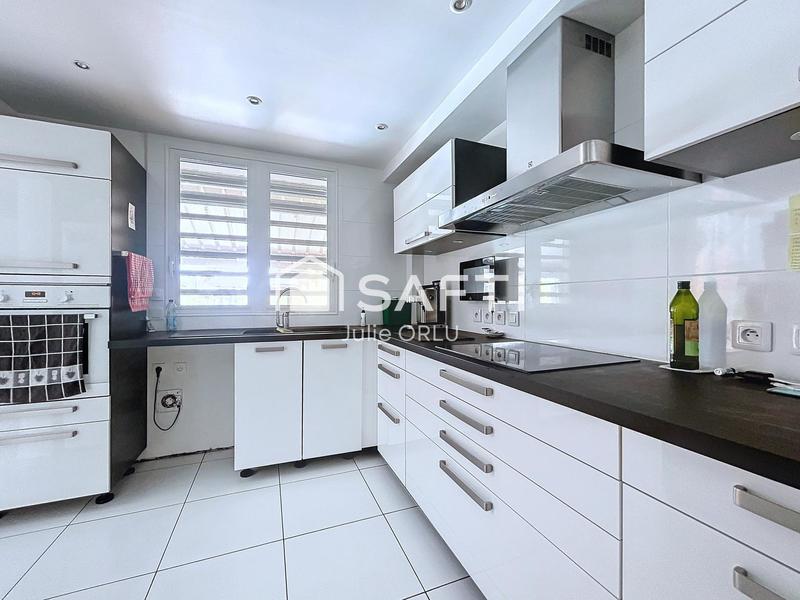 Maison - 160 m² - 7 pièces