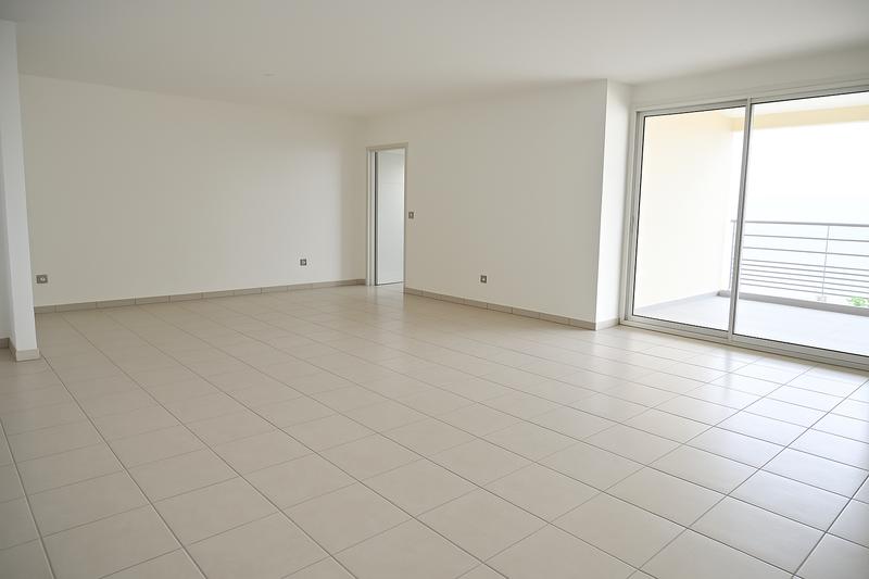 Appartement - 79 m² - 3 pièces