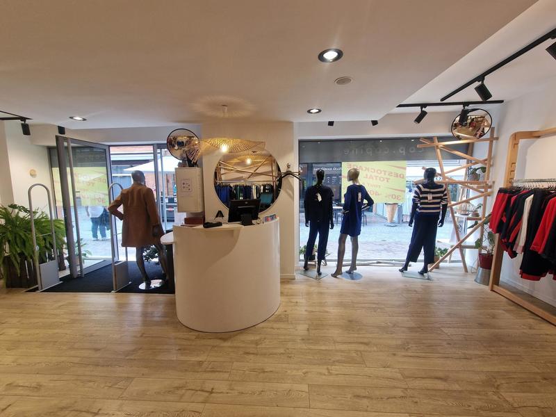 Local commercial - 95 m²