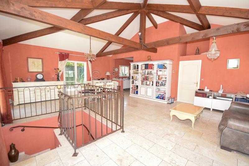 Maison - 139 m² - 4 pièces