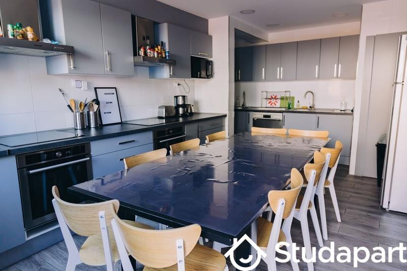 Chambre - 13 m² - 1 pièce