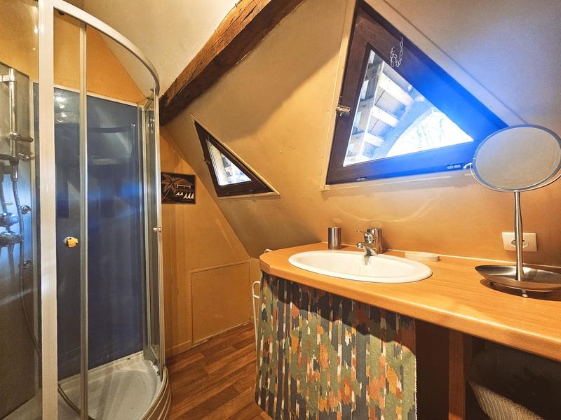 Maison ancienne - 289 m² - 10 pièces