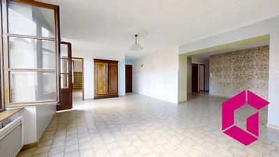 Appartement - 121 m² - 5 pièces