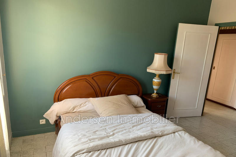 Villa - 107 m² - 6 pièces