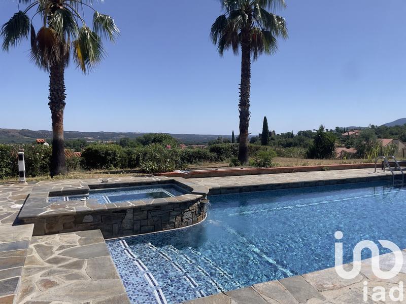 Maison - 180 m² - 7 pièces