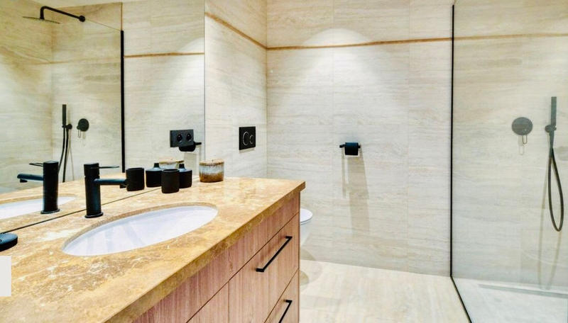 Appartement - 111 m² - 3 pièces