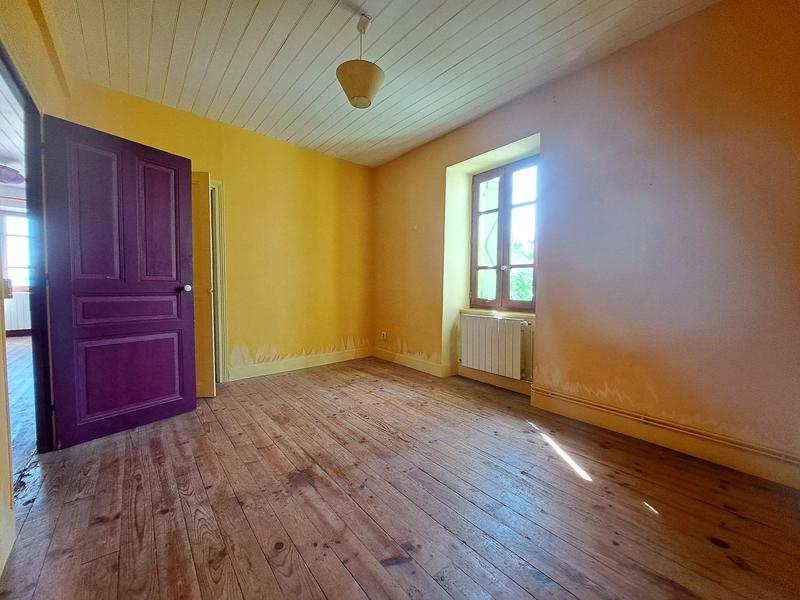 Maison - 229 m² - 7 pièces