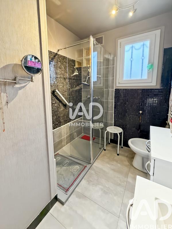 Maison - 91 m² - 5 pièces