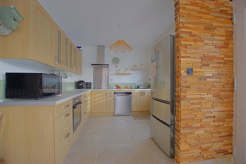 Maison - 130 m² - 5 pièces