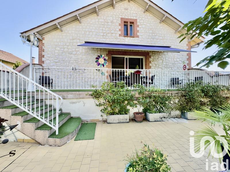 Maison de ville - 199 m² - 6 pièces