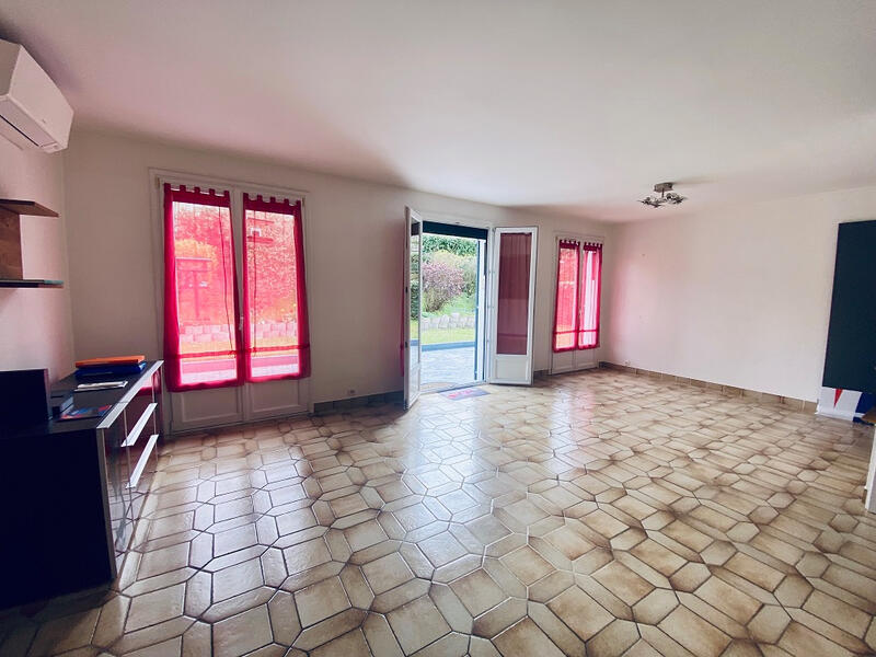 Maison - 100 m² - 5 pièces