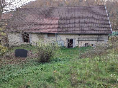 Fermette - 250 m² - 1 pièce