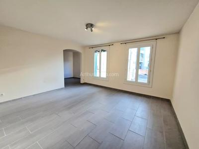 Appartement - 106 m² - 4 pièces
