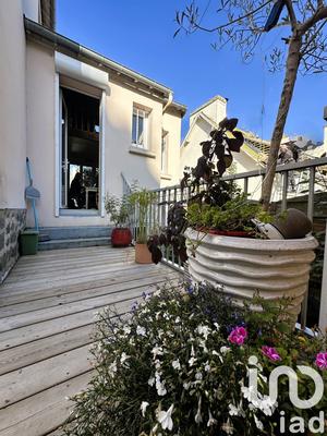 Maison - 87 m² - 5 pièces