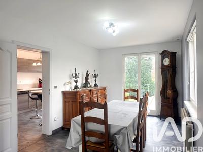 Maison - 113 m² - 5 pièces